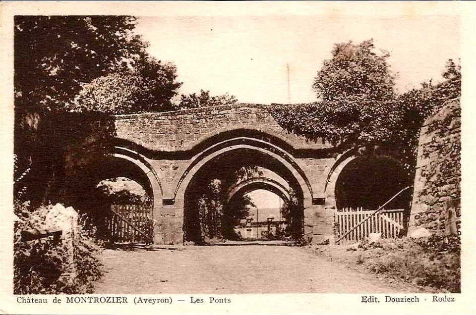 Montrozier - Château - Les ponts