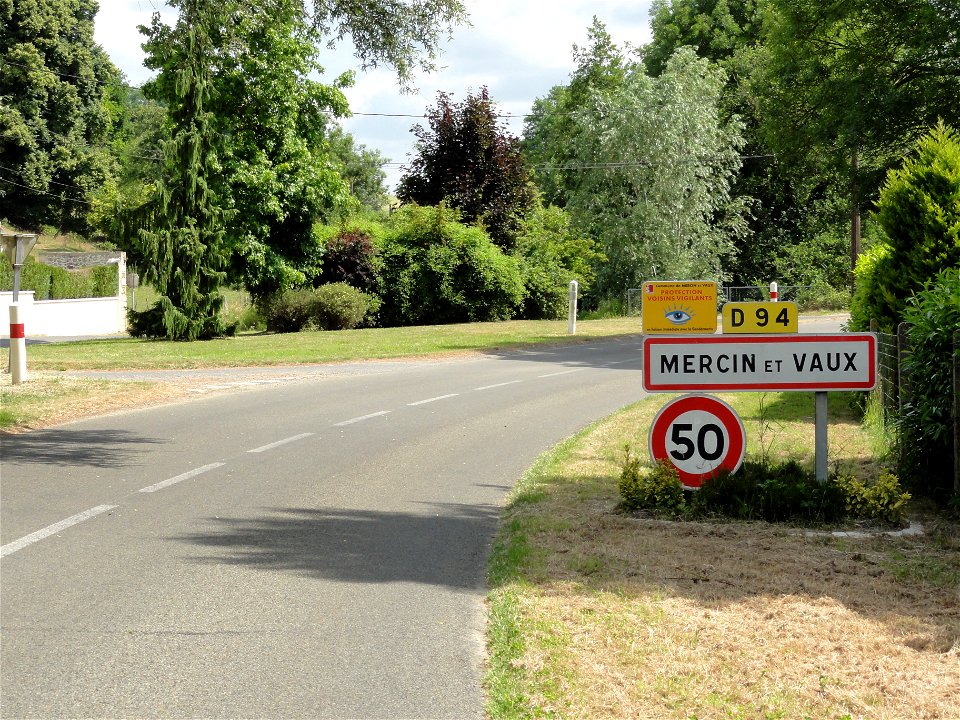 Mercin-et-Vaux (Aisne) city limit sign