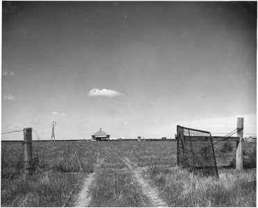 Haskell County, Kansas. Other farm near Sublette - NARA - 522083 photo