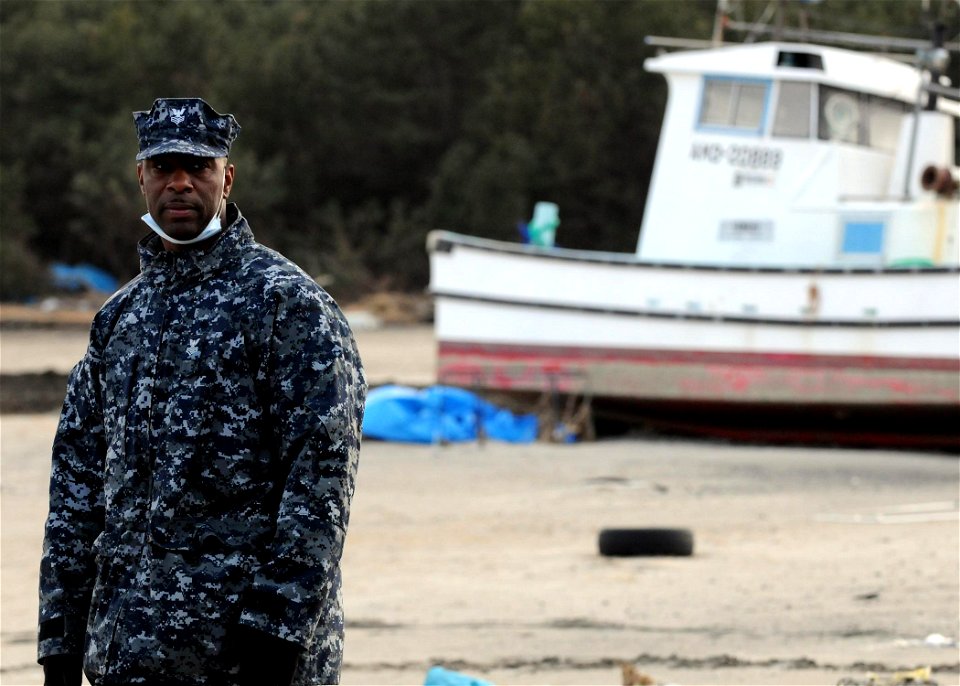 Misawa Sailors Begin Cleanup at Local Fishing Port 110314-N-MU720-078