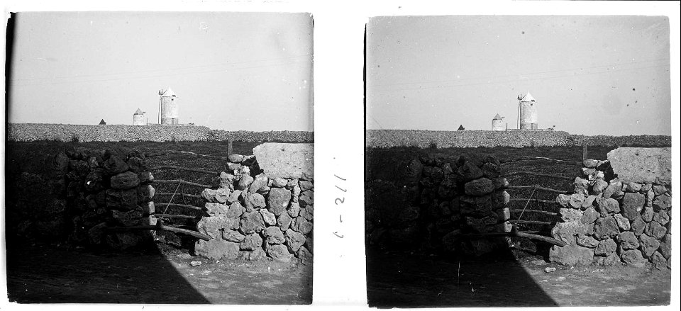 Molins des del camí d´en Guixó