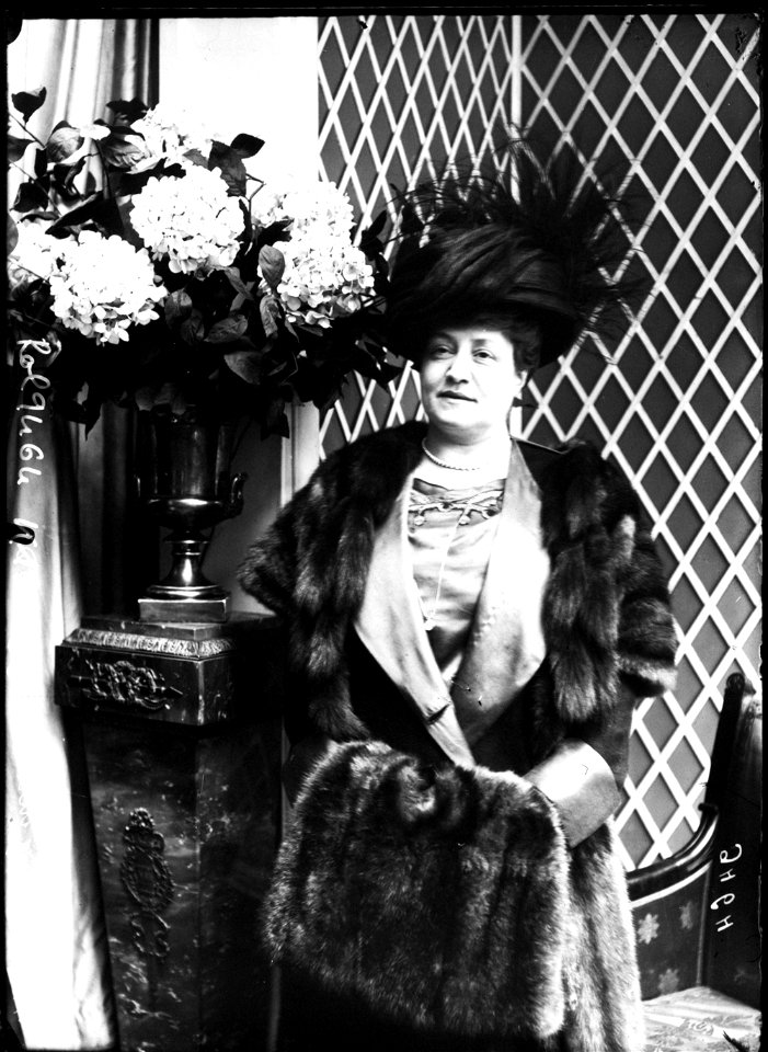 Marguerite Durand 1910