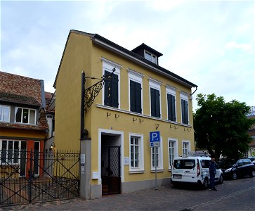 Alzey, Hellgasse 13