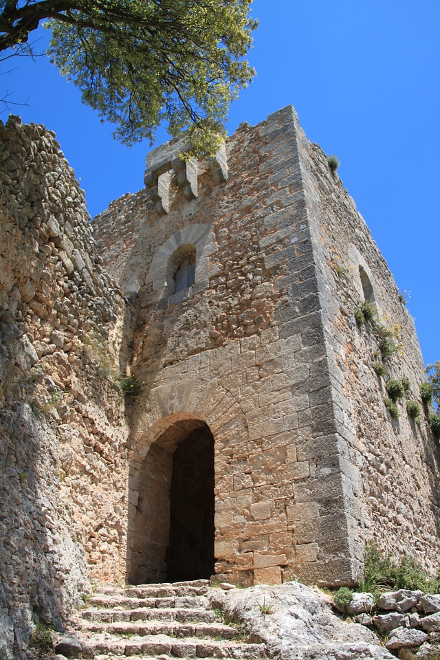 Building stones architecture