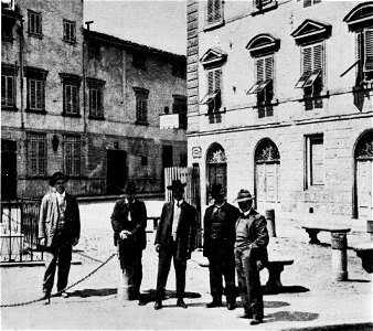 Montevarchi people in Mazzini square
