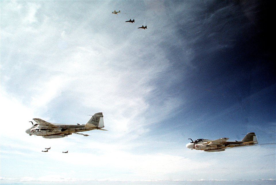 Grumman A-6E Intruders of VA-176 in flight over Nevada (USA), 15 April 1983 (6372617)