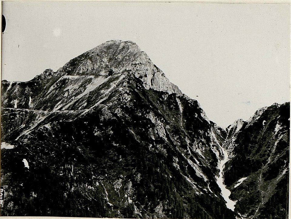 Montasch, Köpfach und Mittagskofel von dem kl. Nabois ¤ 1725 VII. Teilbild (BildID 15516990)