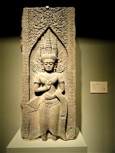 Pillar fragment with a Heavenly Maiden, Cambodia, post-Bayon style, late 13th to 14th century - Nelson-Atkins Museum of Art - DSC09164 photo