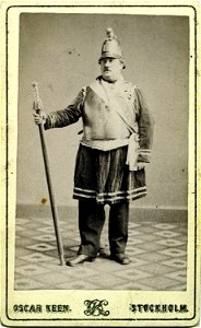 Man i frimurardräkt. Kabinettsporträtt - Nordiska Museet - NMA.0054190