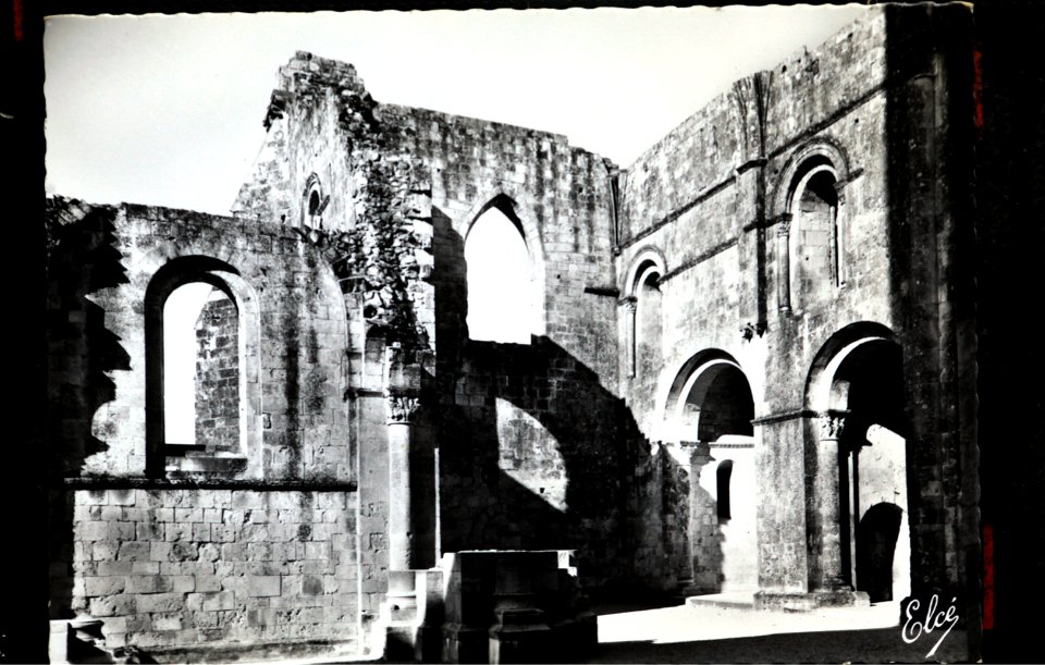 La Sauve - Abbaye - chevet et bas côté sud 4