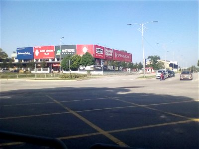 Persiaran Surian 01