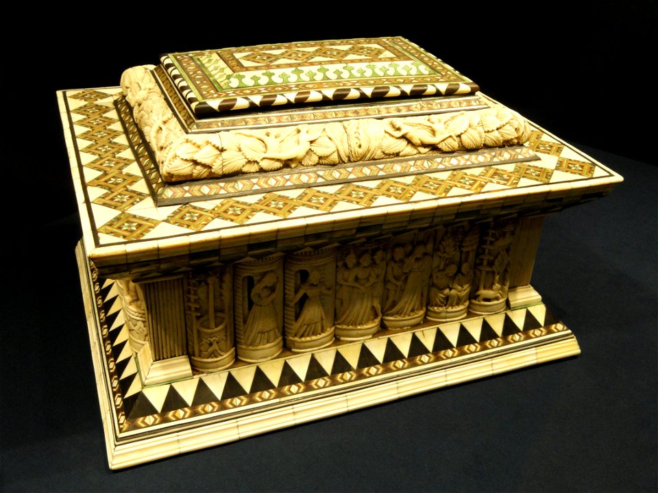 Marriage casket, Venice, Embriachi workshop, early 15th century - Nelson-Atkins Museum of Art - DSC08408
