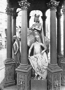 Magdeburg Das Kaiser-Otto-Denkmal Bild 2