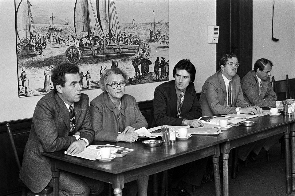 Persconferentie Justitia et Pax Nederland over brochure over buitenlandse werkne, Bestanddeelnr 927-2864