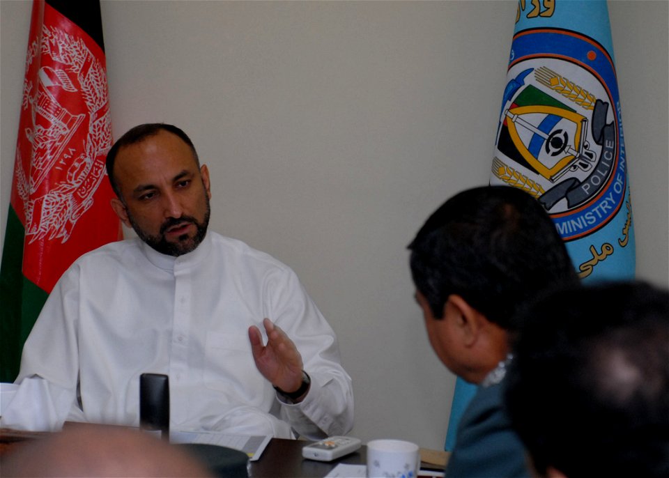 Minister Atmar talks with MoI leaders (4577957706)