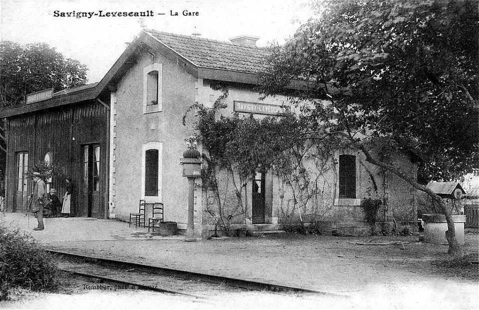 GareSavignyLevescault1900