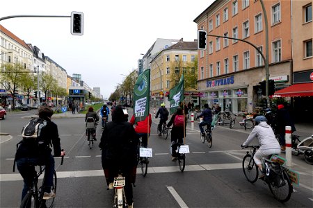 TVO stoppen bicycle demonstration Frankfurter Tor 2021-04-25 09 photo