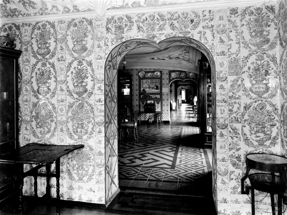 Paleis Wilanow Ruimten gedeeltelijk bekleed van Hollandse tegels, Bestanddeelnr 190-0607