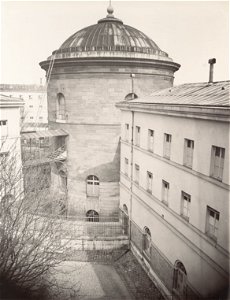 Maison des Jeunes Détenus - Cours Intérieures