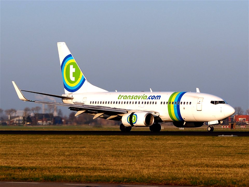PH-XRX Transavia Boeing 737-7K2(WL), landing at Schiphol (AMS - EHAM), Netherlands, pic1