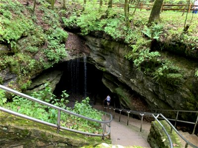 Mammoth Cave Historic Entrance NPS photo