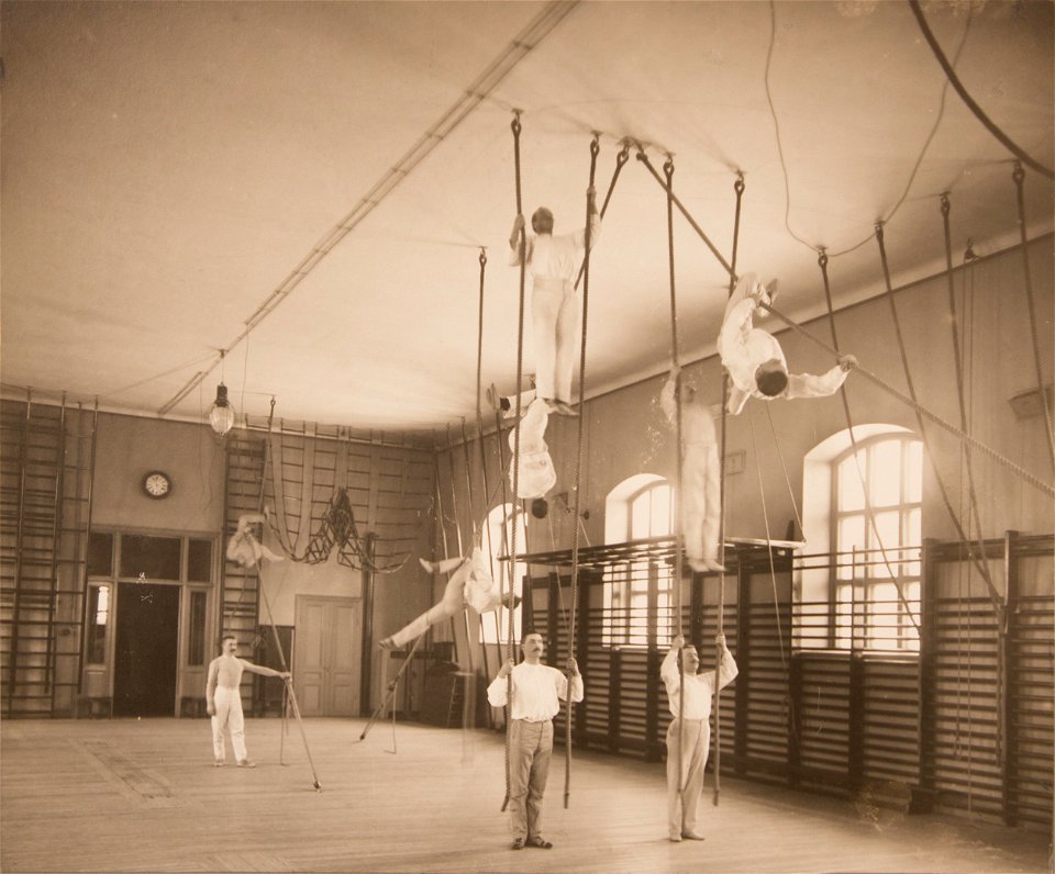 Linggymnastik Gymnastiska Centralinstitutet Stockholm ca 1900, gih0004