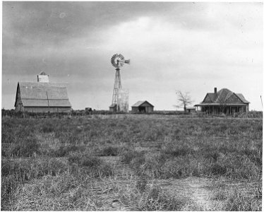 Haskell County, Kansas. A view of another very run-down farm. The interesting thing here is that it . . . - NARA - 522081