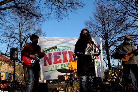 TXL closing celebration protest Pankow 2020-11-08 50 photo