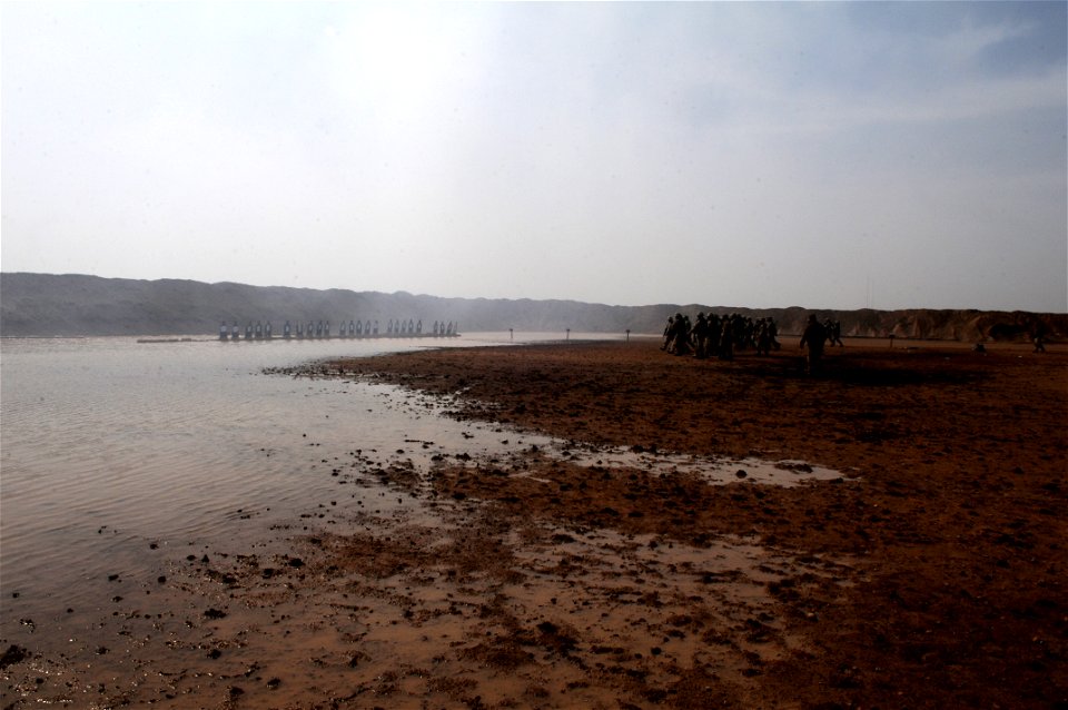 NMCB-11 battlesight zero on Camp Leatherneck 120219-N-UH337-038