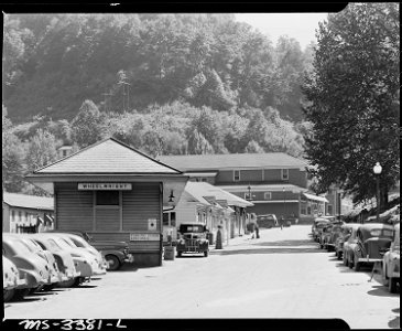 Main street looking toward general store. Inland Steel Company, Wheelwright ^1 & 2 Mines, Wheelwright, Floyd County... - NARA - 541516