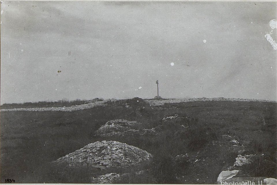 Monte Meletta di Gallio. (Triangulierungspunkte.) (BildID 15648458)