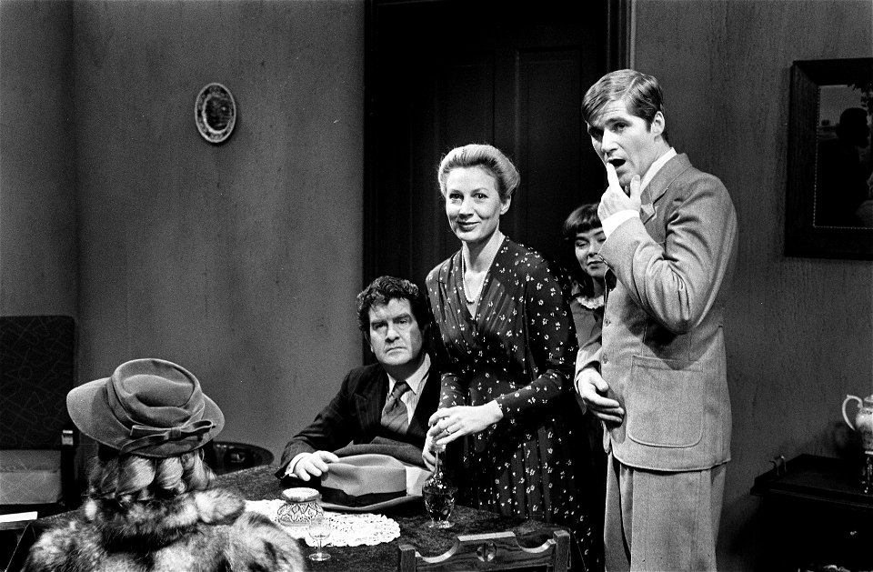 TV-opnamen van Ik herinner mij van Jan Staal , uit t zenden op 27-2-1975 vr, Bestanddeelnr 927-6467