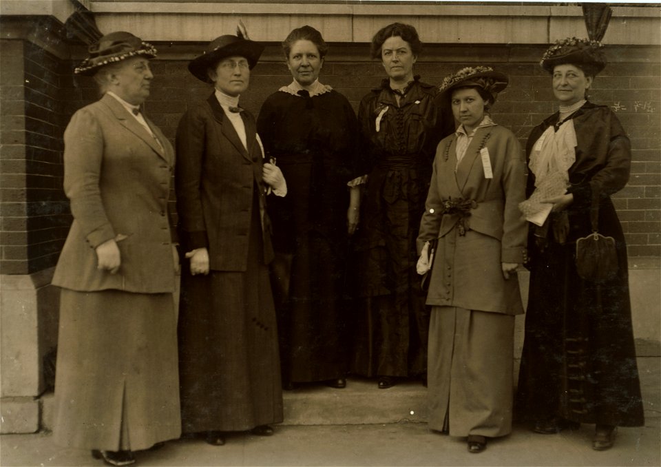 HineWomenInspectorsNOLA1