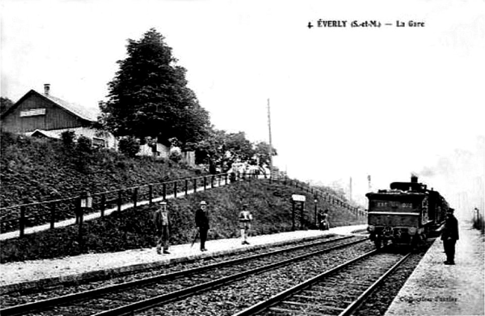 Gare-Chalmaison-Éverly-Intérieur-CP1900