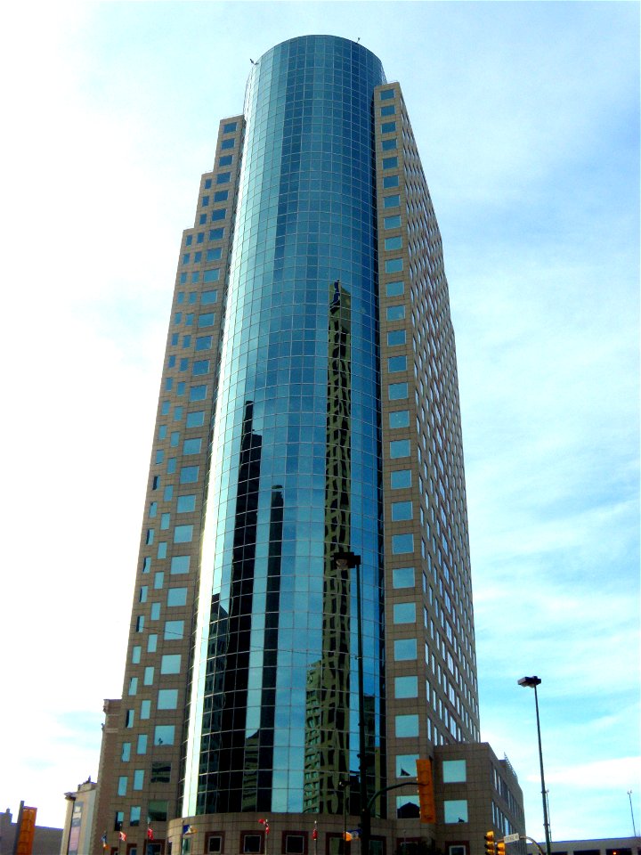 201_Portage_Ave,_Winnipeg_Manitoba_07