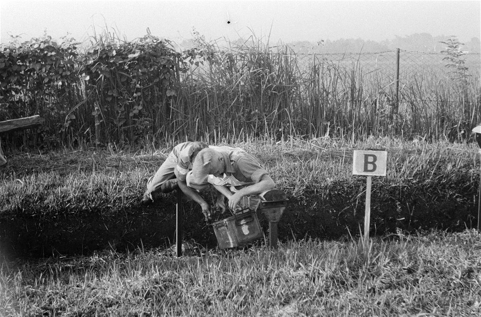 Als onderdeel van de selectie, die de kandidaten voor de officiers-opleiding van, Bestanddeelnr 1609-3-3