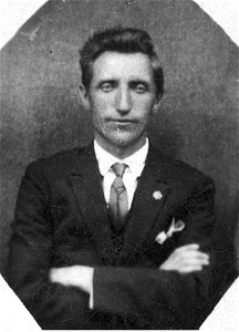 Niezyidentyfikowany mężczyzna (22-87)