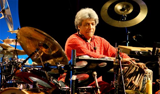 Jan Garbarek Group 13 maart 2010 SJU Utrecht - Trilok Gurtu (50683334792)