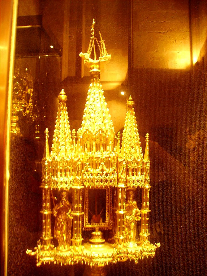 Palma de Mallorca Catedral La Seu Innen Monstranz 5