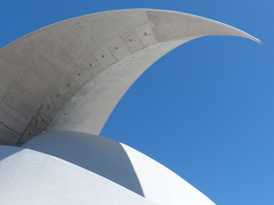 Muschelförmig roof auditorio de tenerife
