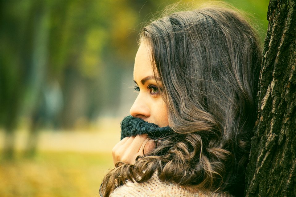 Close-Up Photography Of A Beautiful Girl photo