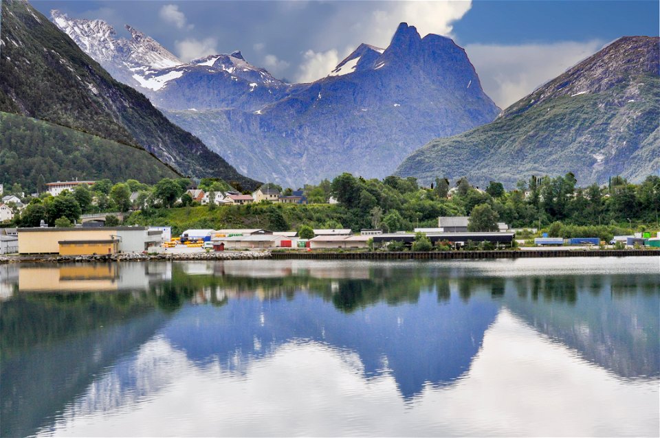 Landscape Photography Of Mountain