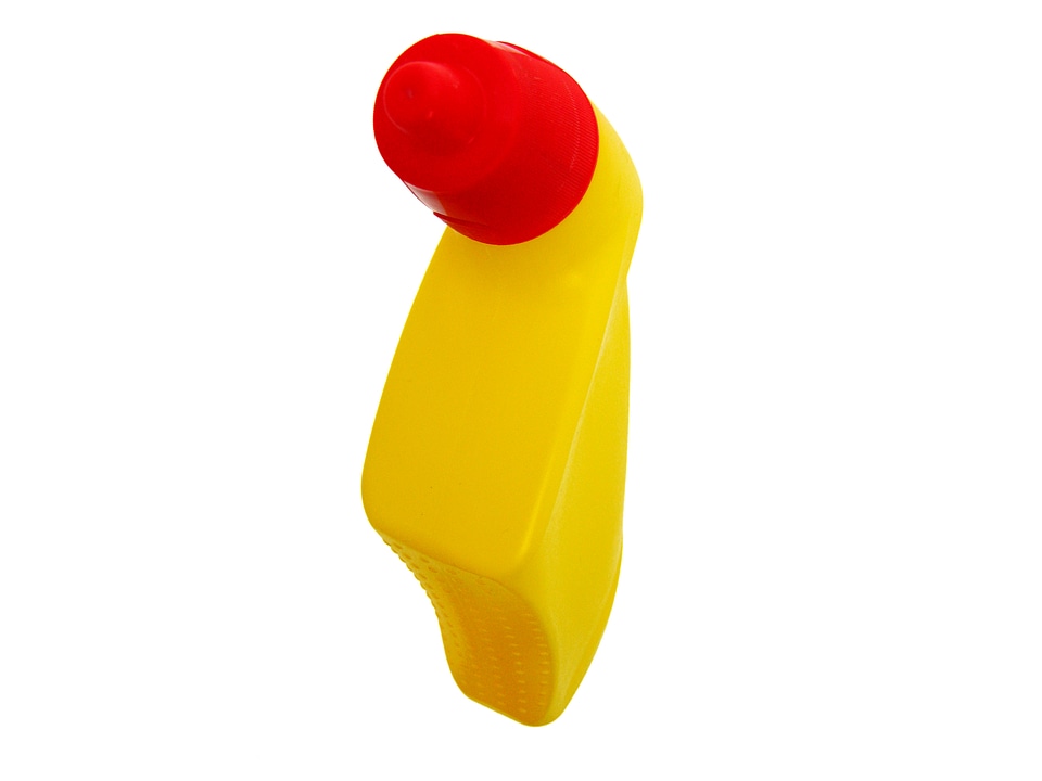 Red & yellow detergent