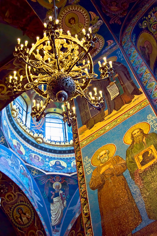 Church interior photo