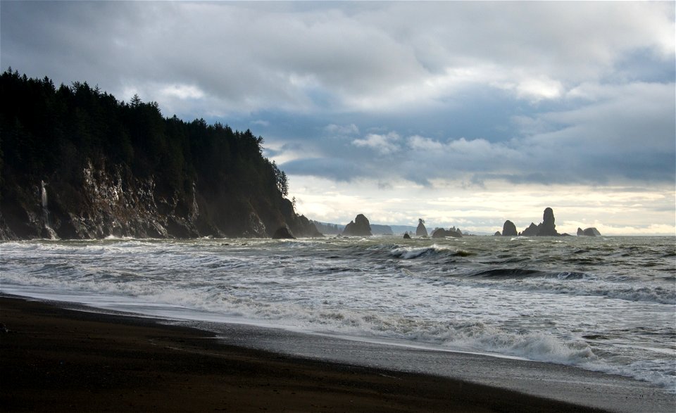 The Pacific Northwest Trail follows the coastline of Third Beach, Olympic National Park