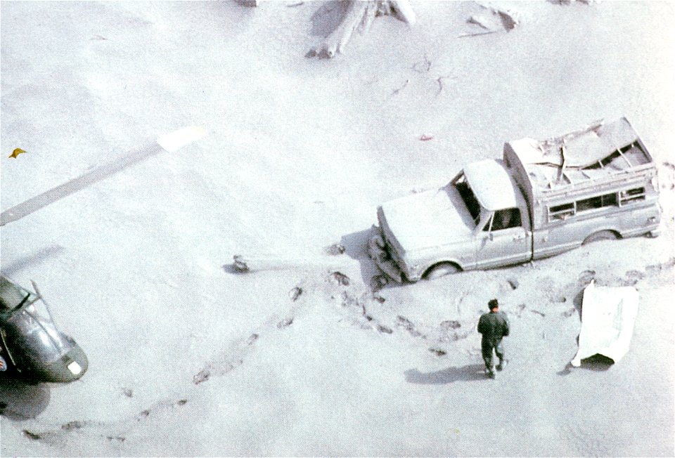 065 SAR teams recover victims after May 18th eruption