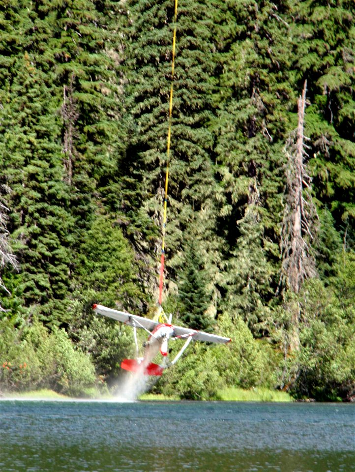 Marion Lake Plane Crash Recovery-Lifted, Willamette National Forest photo