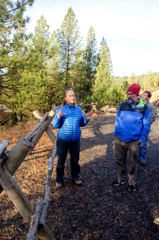 Forest Service Scientist Speaking-Ochoco photo