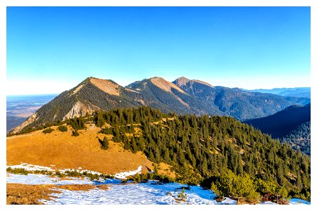 Overlooking the Estergebirge