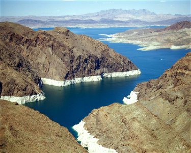 Aerial view of Lake Mead. Notice the size of the "bathtub ring" due to drought.